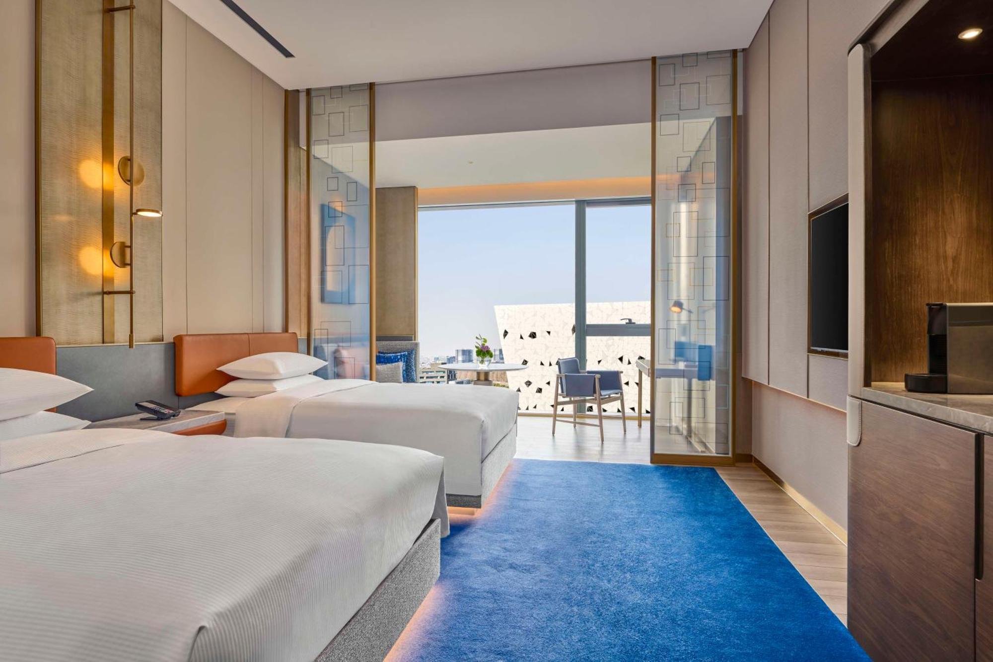 Hotel Hilton Zhangjiang Science - Next To Zhangjiang Sciengate Towers And Science Hall 30 Minutes Drive To Pvg