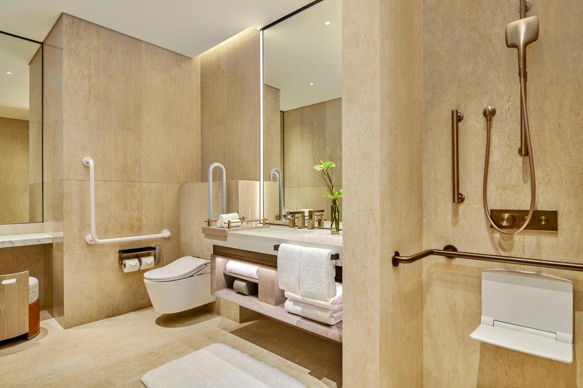 Hotel Hilton Zhangjiang Science - Next To Zhangjiang Sciengate Towers And Science Hall 30 Minutes Drive To Pvg 5*